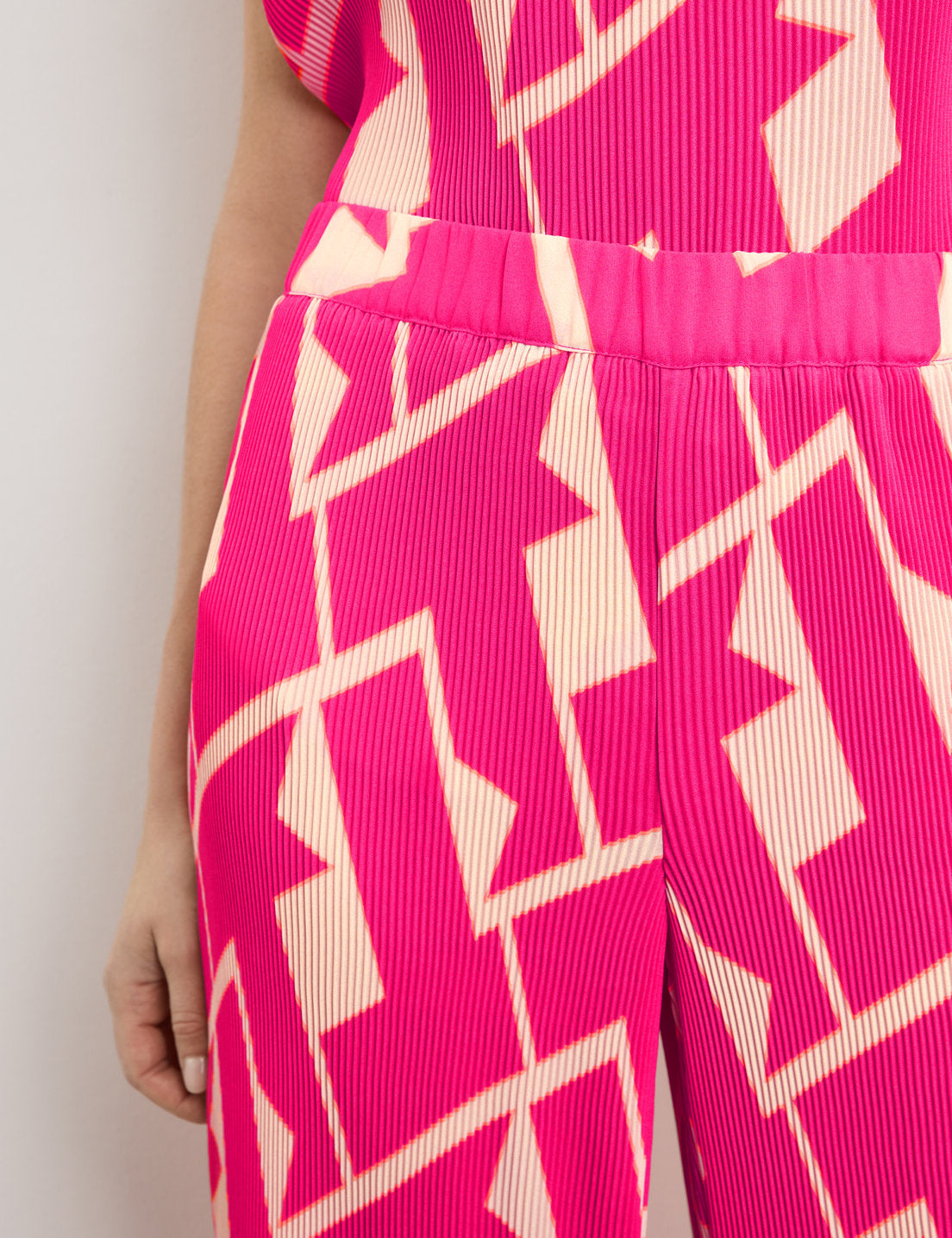 Pleated Trousers Mirela Culotte_222116-66249_3009_02