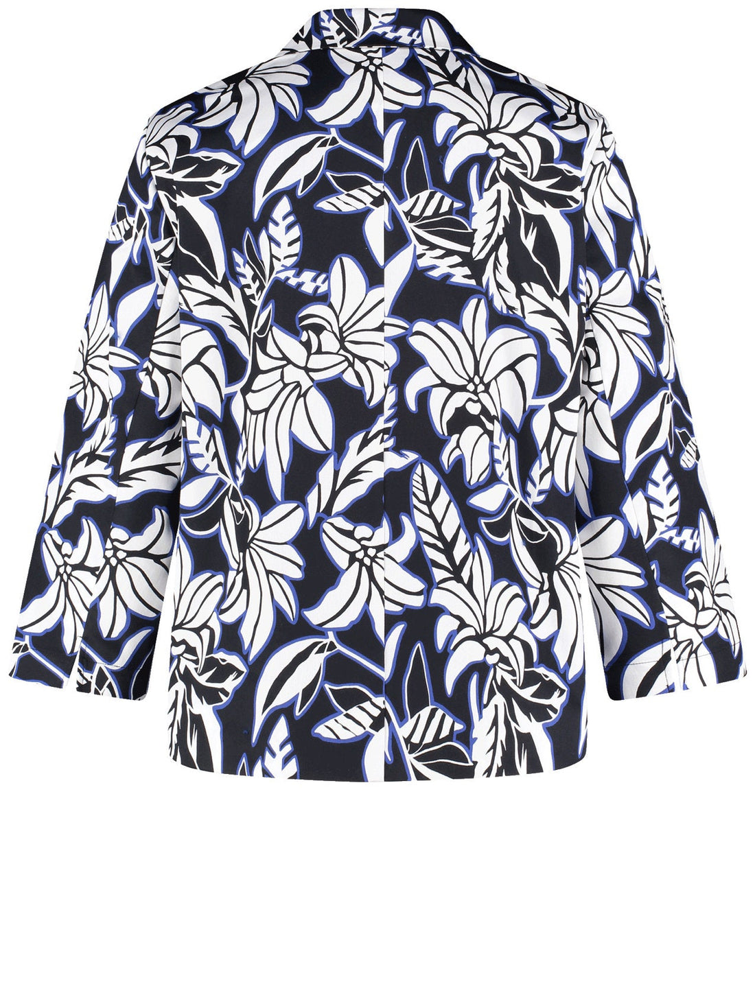 Gerry Weber_Short Patterned Blazer_530036-31245_1030_02