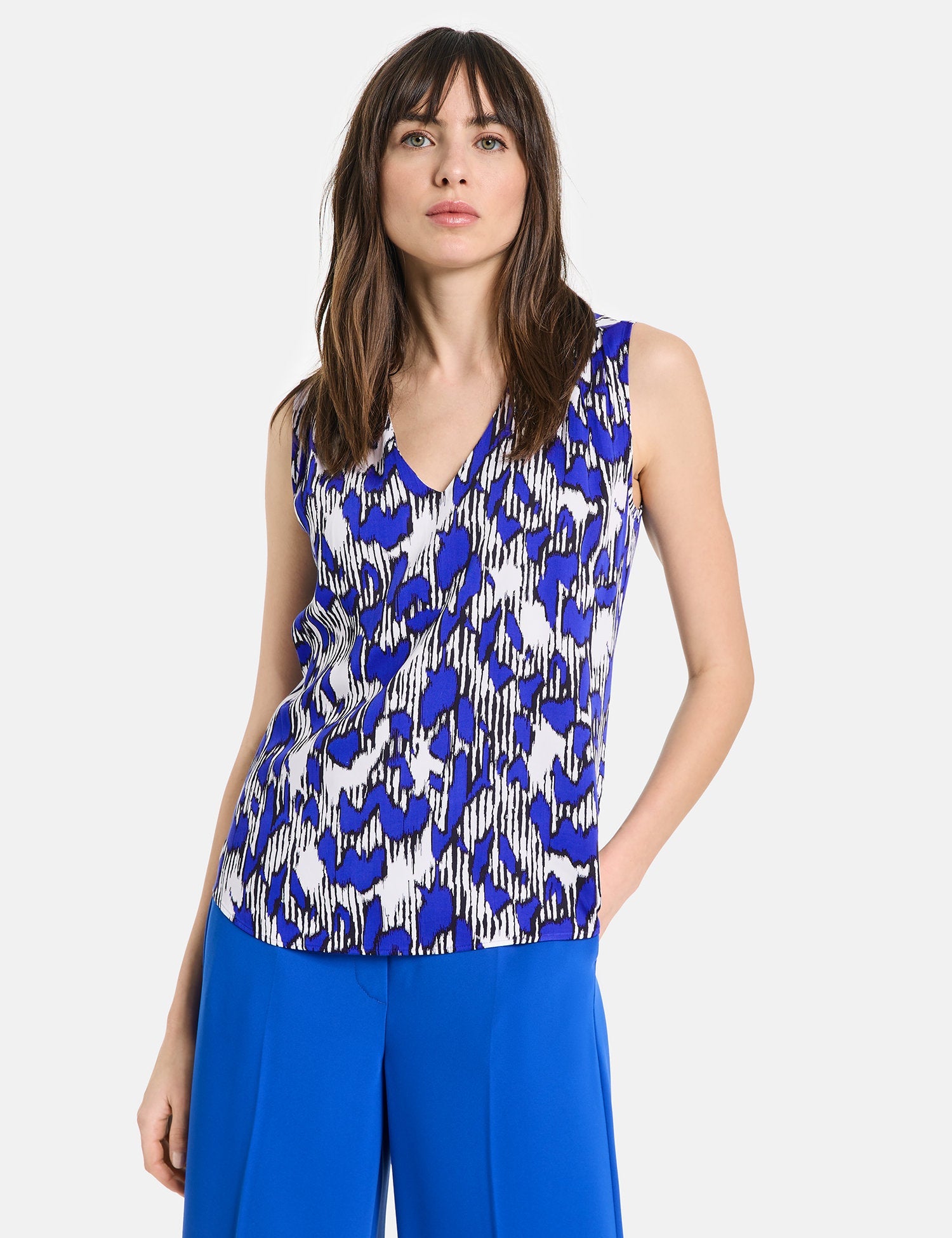 Blouse Top With All-Over Print_560347-11124_8872_07
