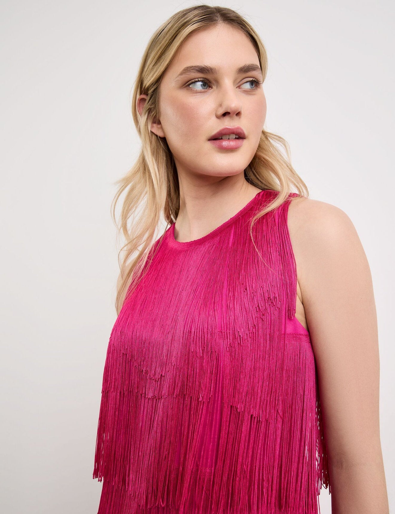 Sleeveless Dress With Fringing_580339-11122_3350_02