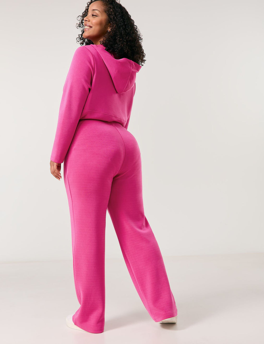 Samoon_Pull-On Trousers Made of Sand-Washed Sweatshirt Fabric_621602-26109_3350_02