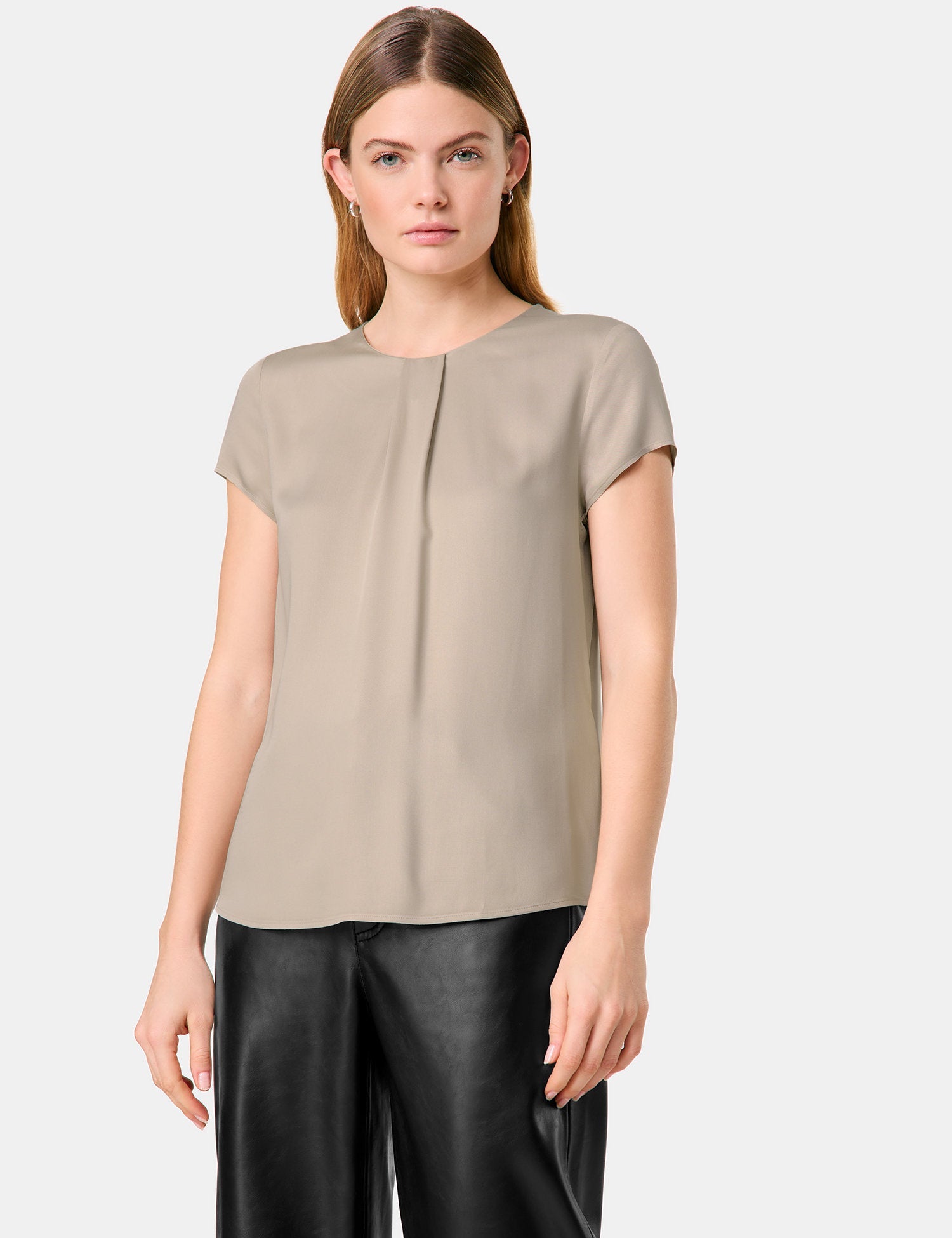 Taifun_Versatile Blouse Top with Short Sleeves_760310-11107_7500_06