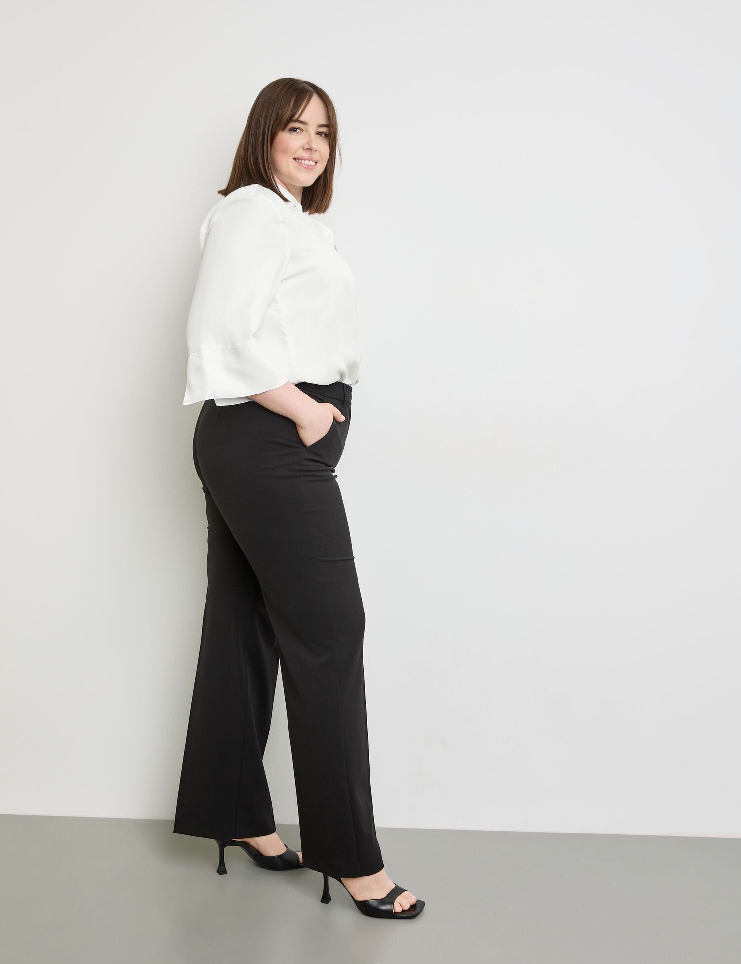 Gerry Weber_Black_Pant long_920973-29100_1100_09
