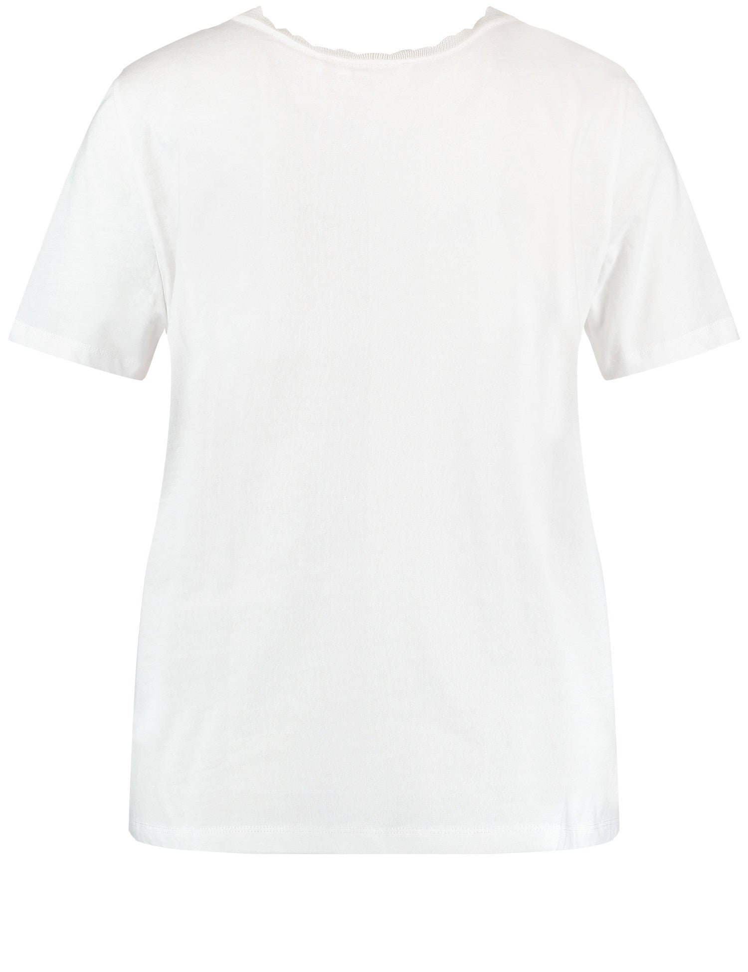 Top With Mid-Length Sleeves And A Wavy Neckline