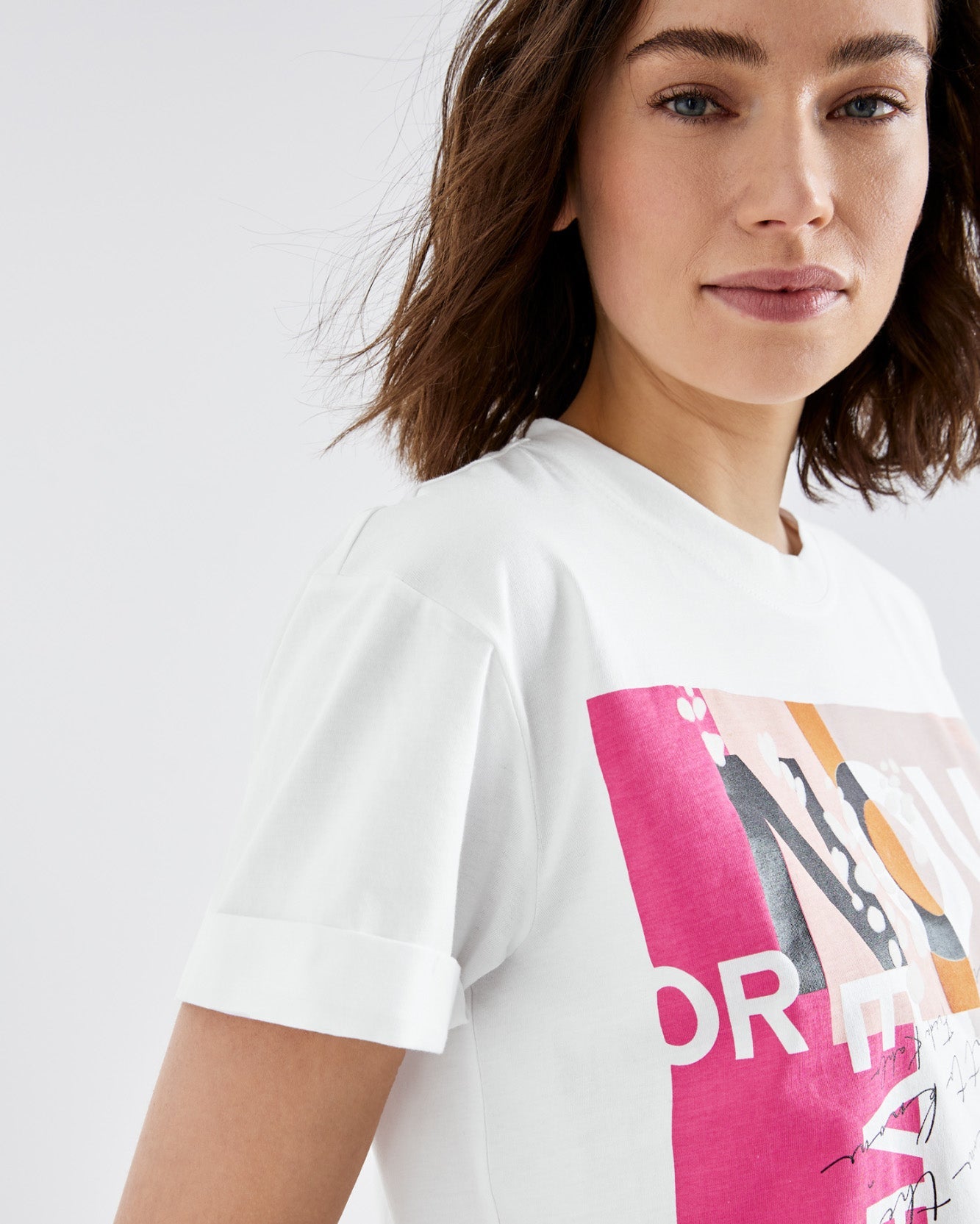 White T-Shirt 1/2 Sleeve