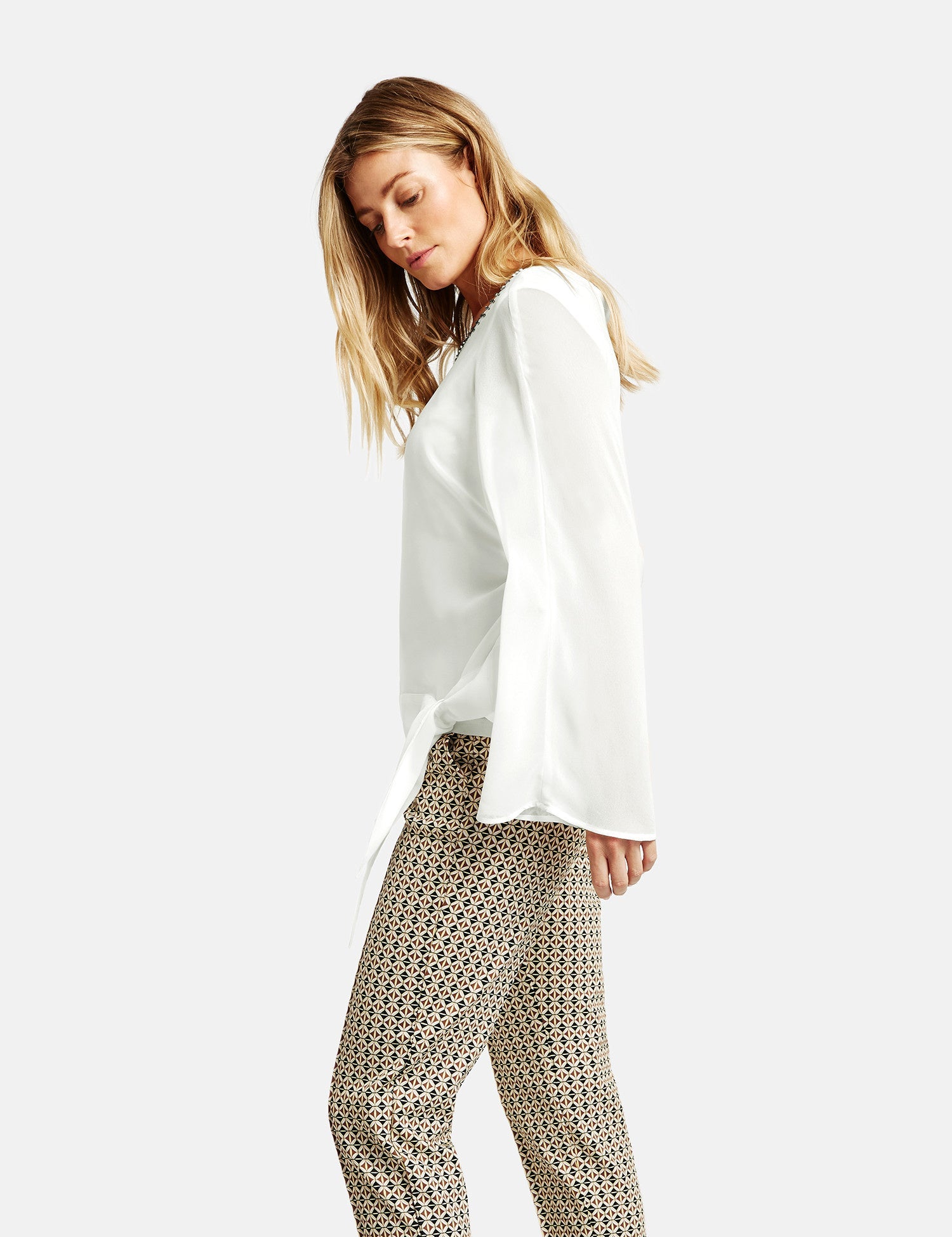 White Blouse 3/4-Sleeve