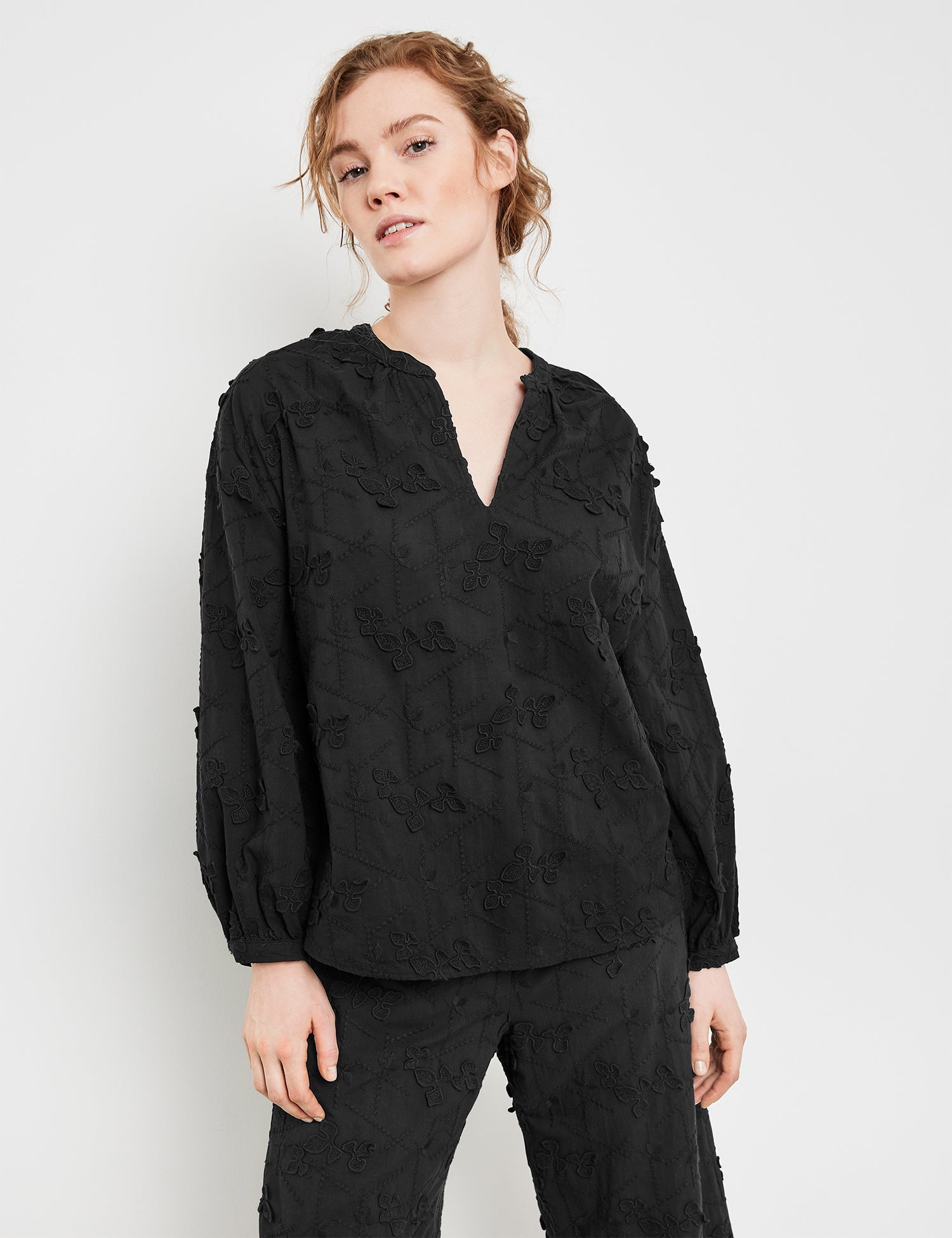 Cotton Blouse With Bobbin Lace"