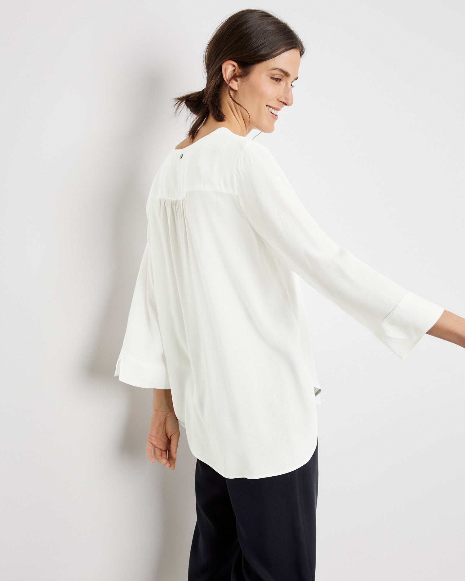 White Blouse 3/4 Sleeve
