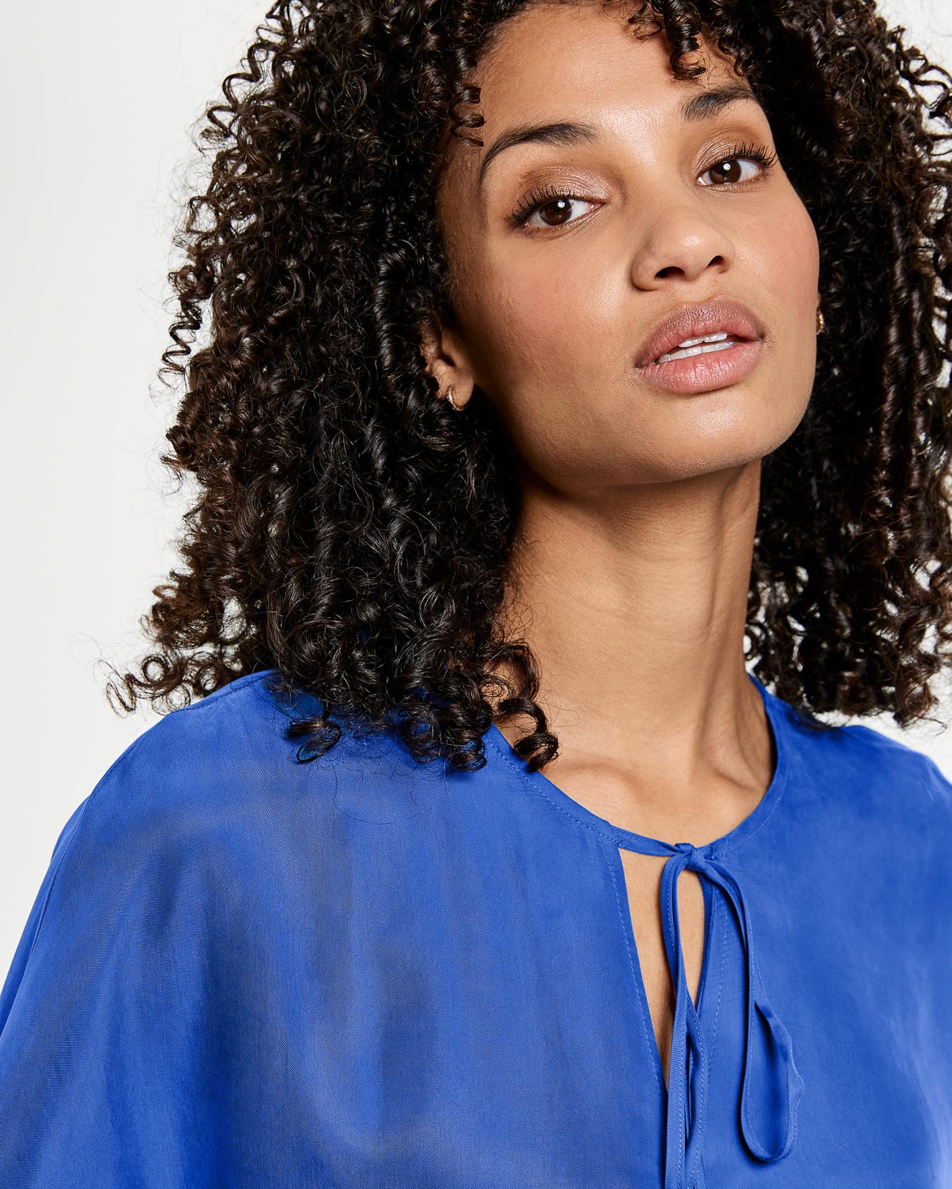 Middle Blue Blouse Short-Sleeve