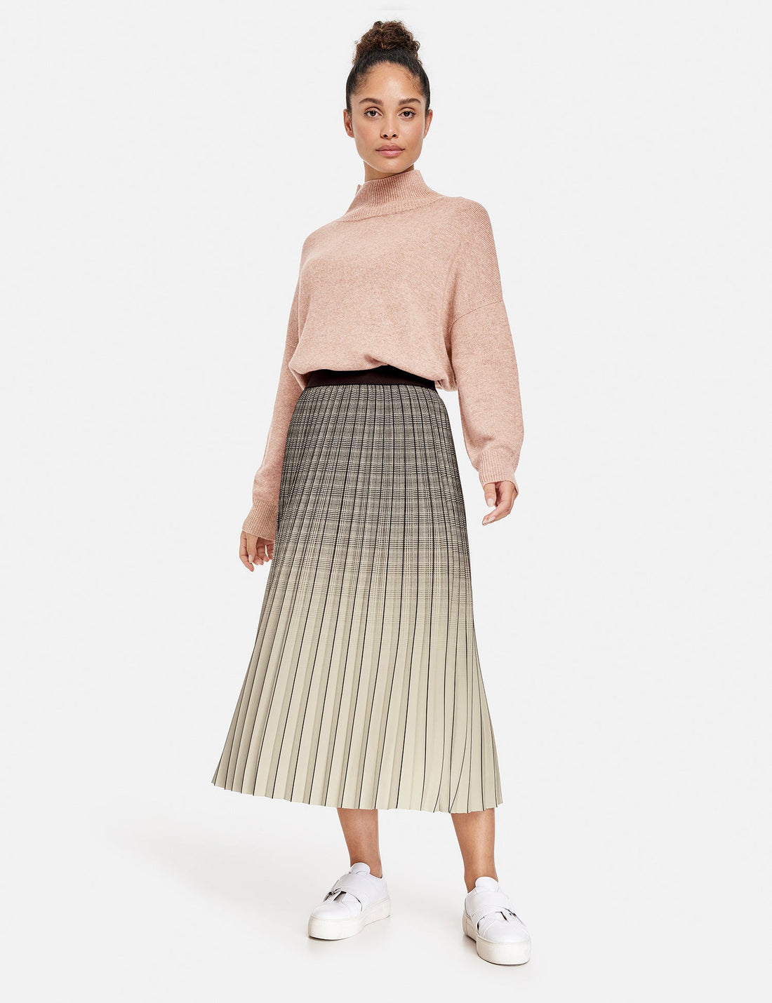 Beige Checked Pleated Skirt