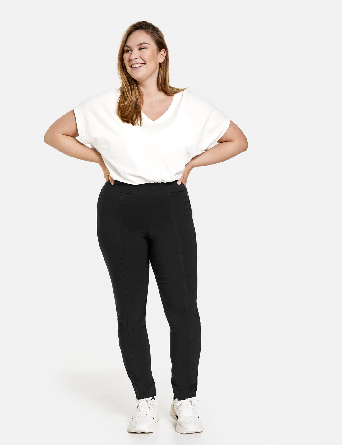 Black Slim Fit Pants Lucy