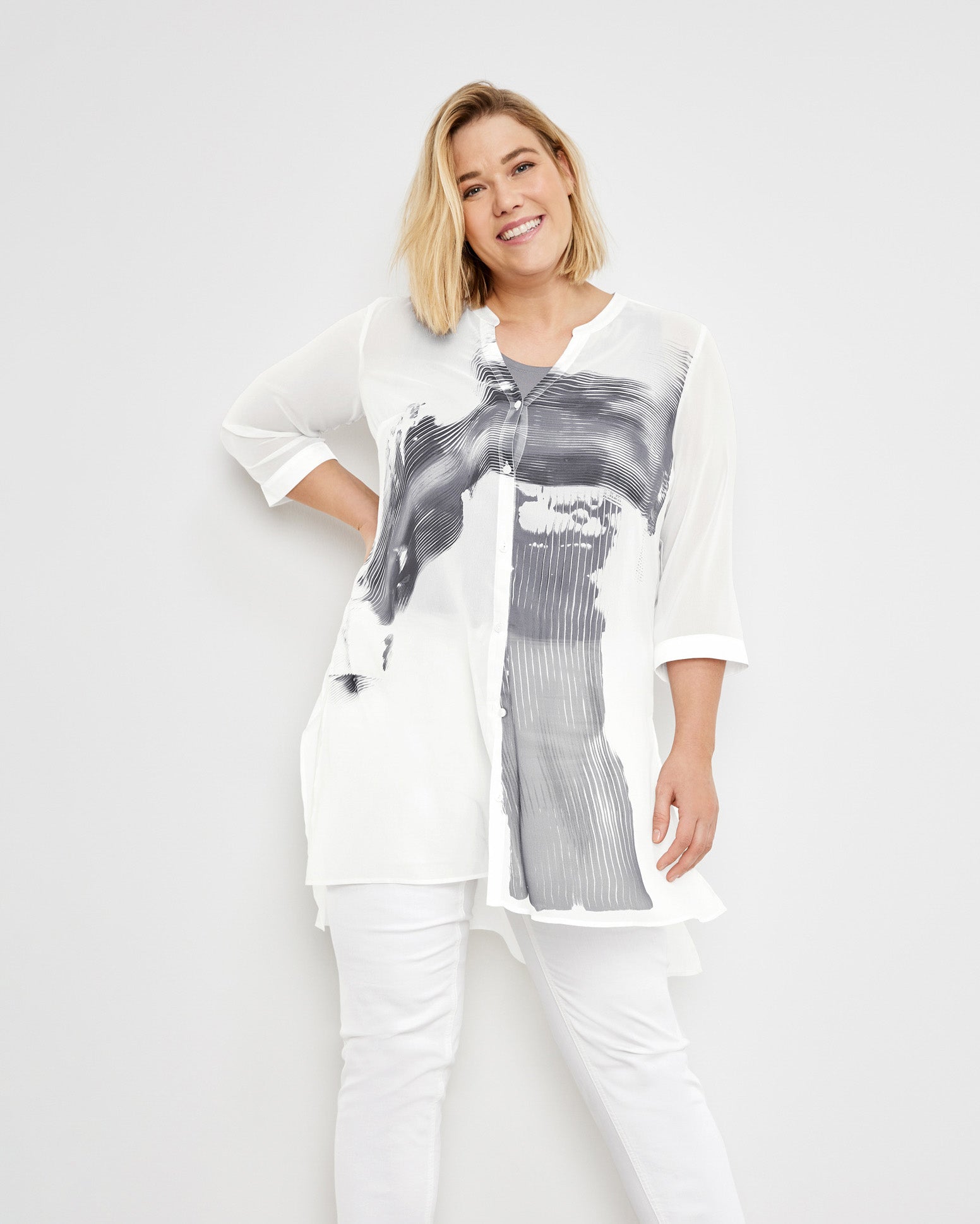 White Blouse 3/4 Sleeve