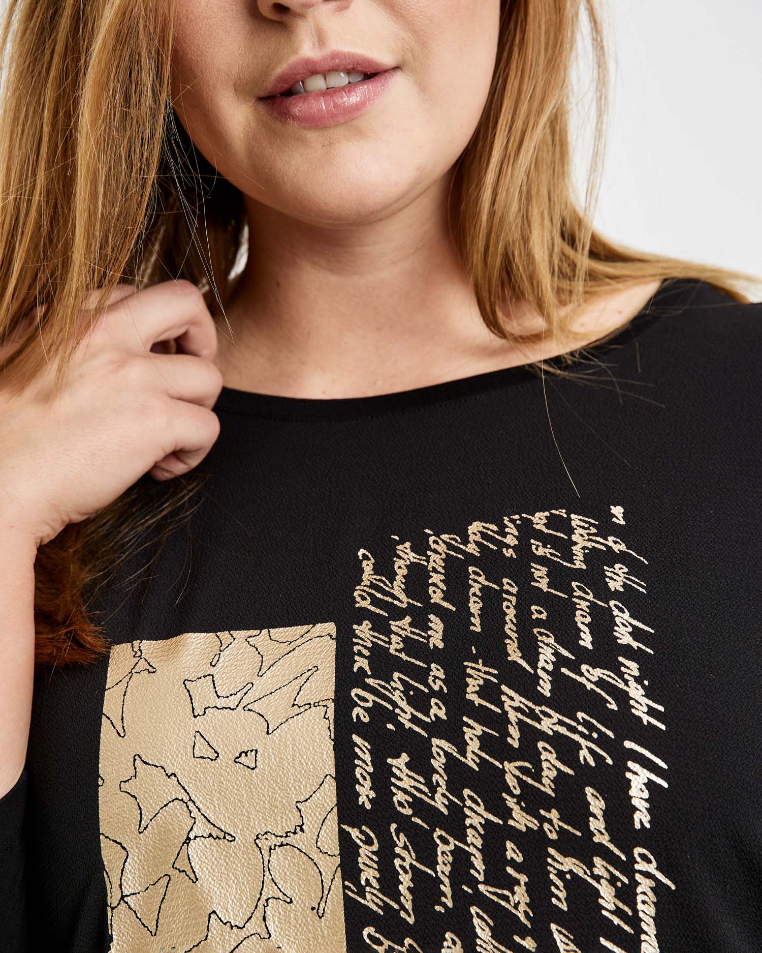 Black T-Shirt 3/4 Sleeve