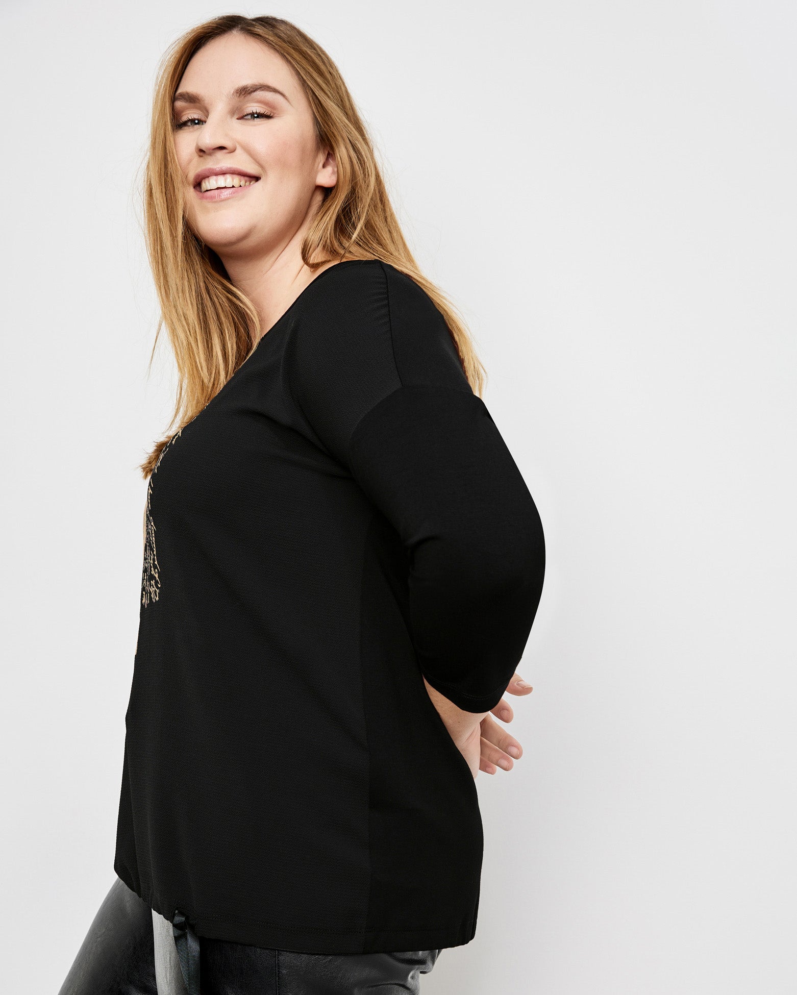 Black T-Shirt 3/4 Sleeve