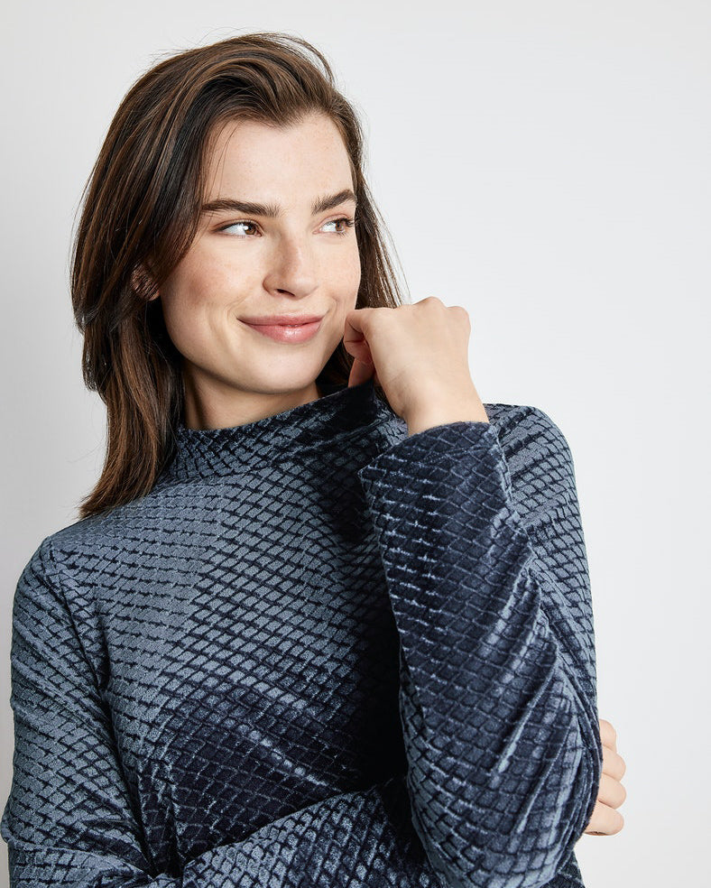 Dark Blue T-Shirt Long-Sleeve