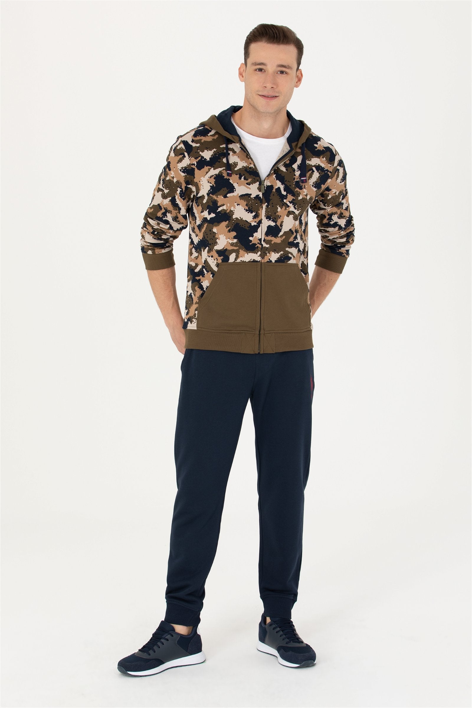 Navy Blue Sweatpants With Logo_G081SZ0OP0 1639139_VR033_01