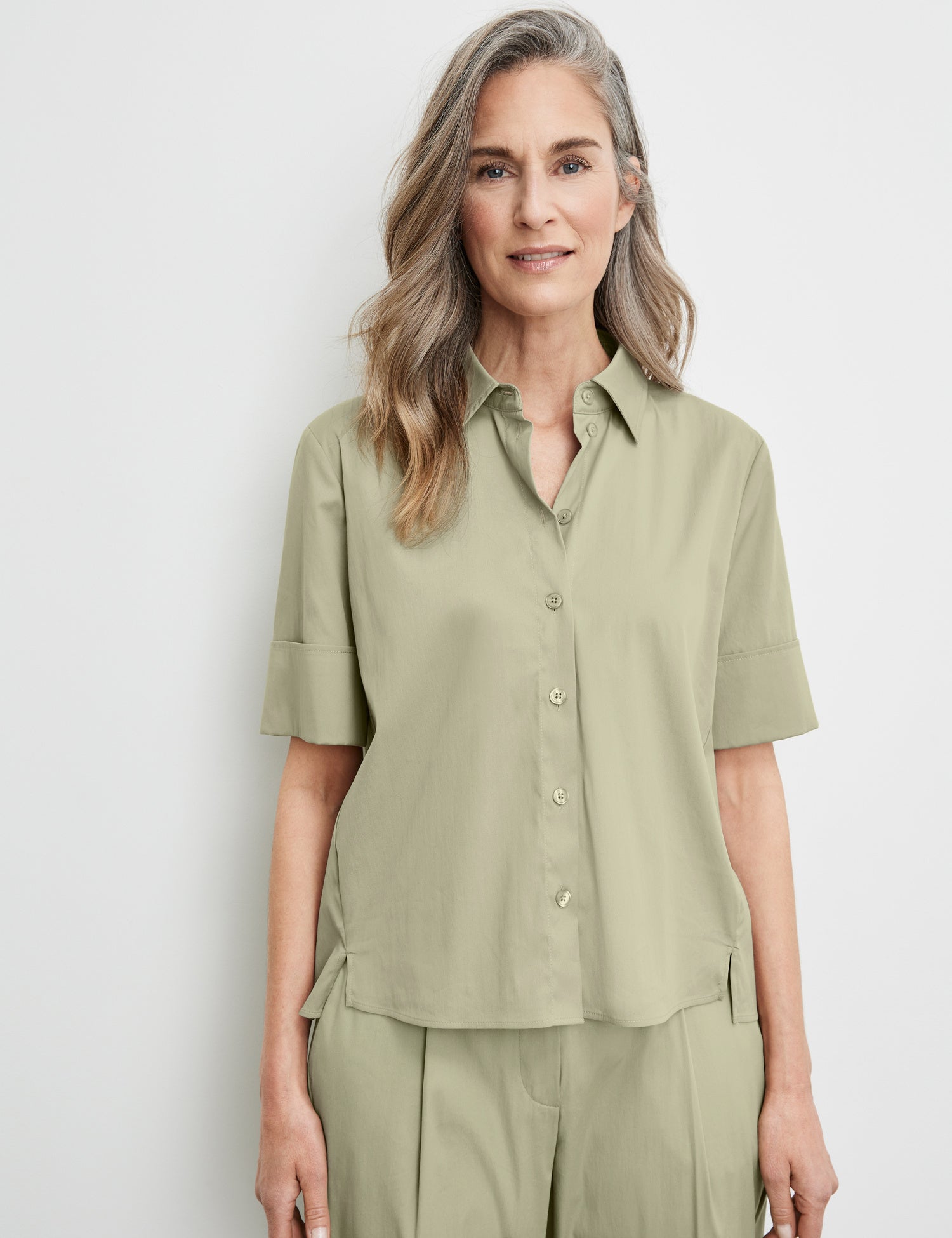 Blouse With Mid-Length Sleeves With Turn-Ups