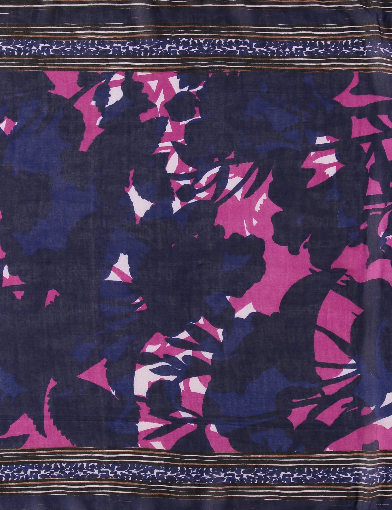 Patterned Scarf With A Fringed Edge