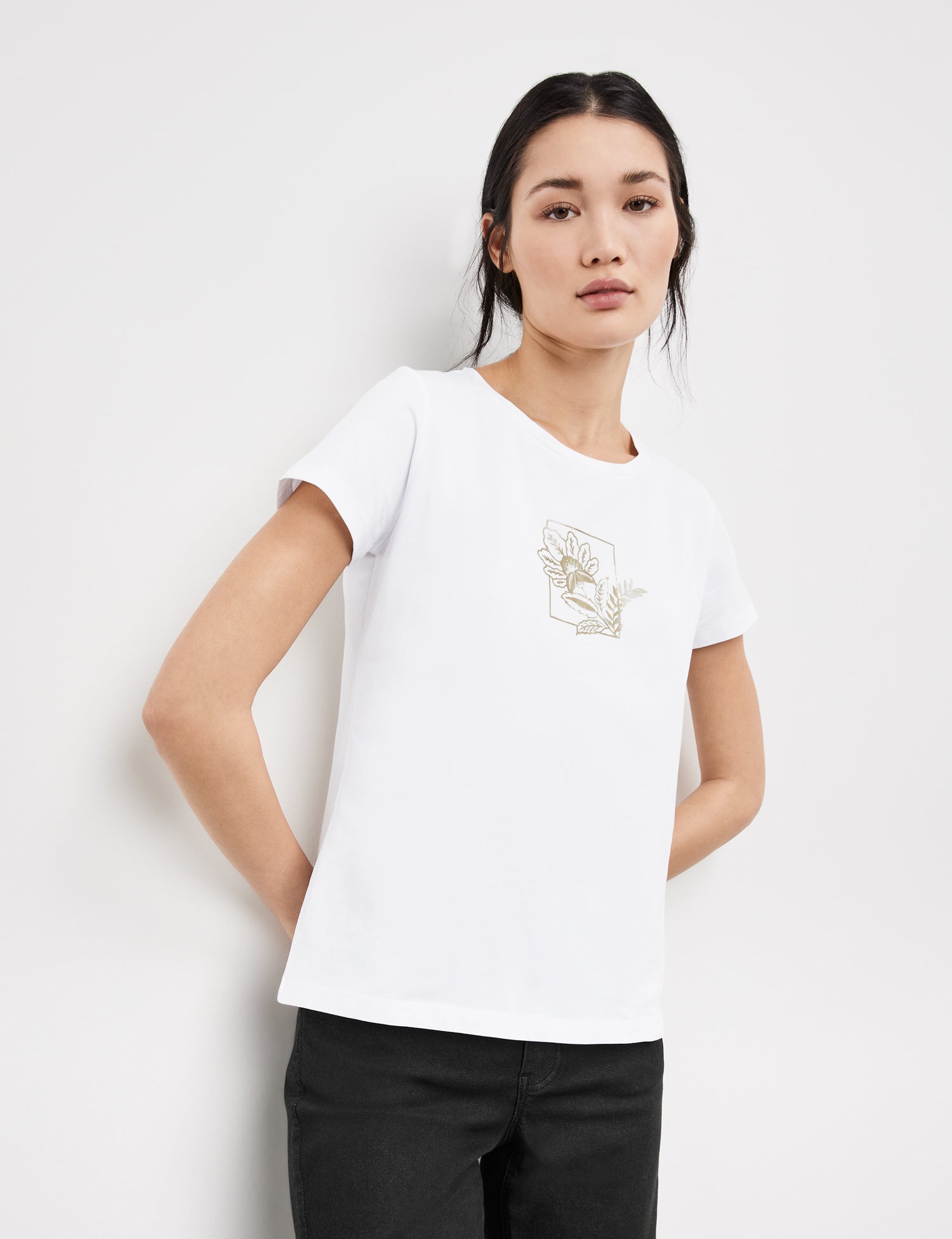 T-Shirt With A Front And Back Print