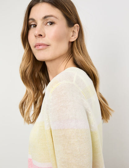 Open Cardigan With Colour Blocking_230223-44730_4062_02