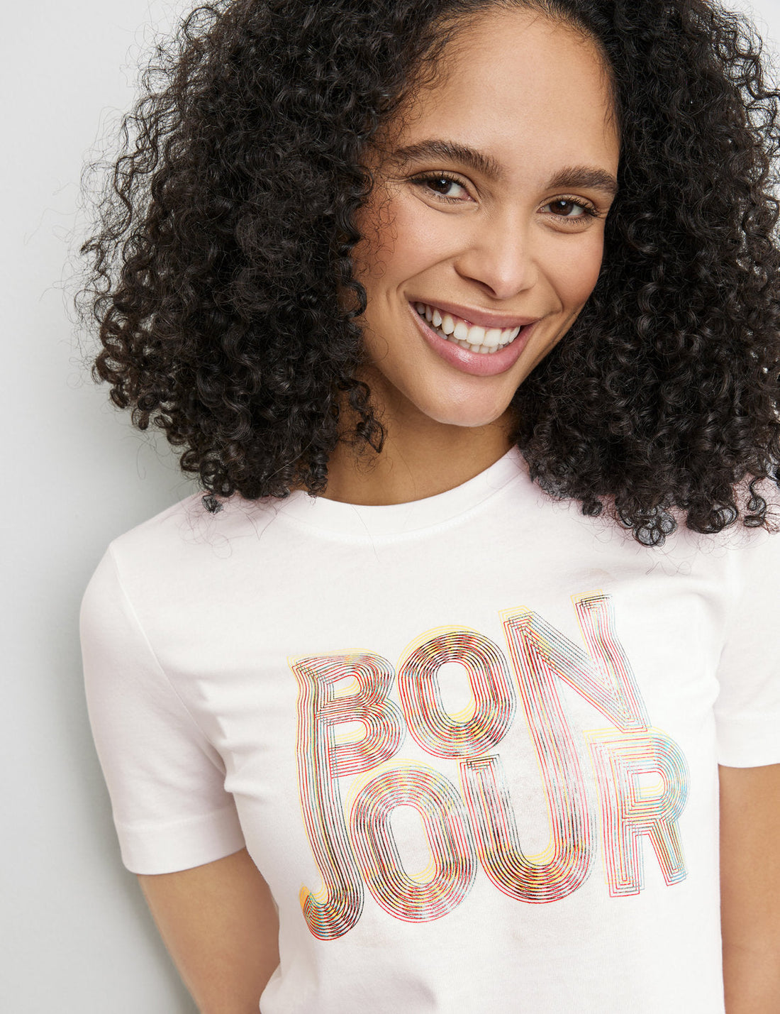 Sustainable T-Shirt With Printed Lettering_270076-44059_99600_02