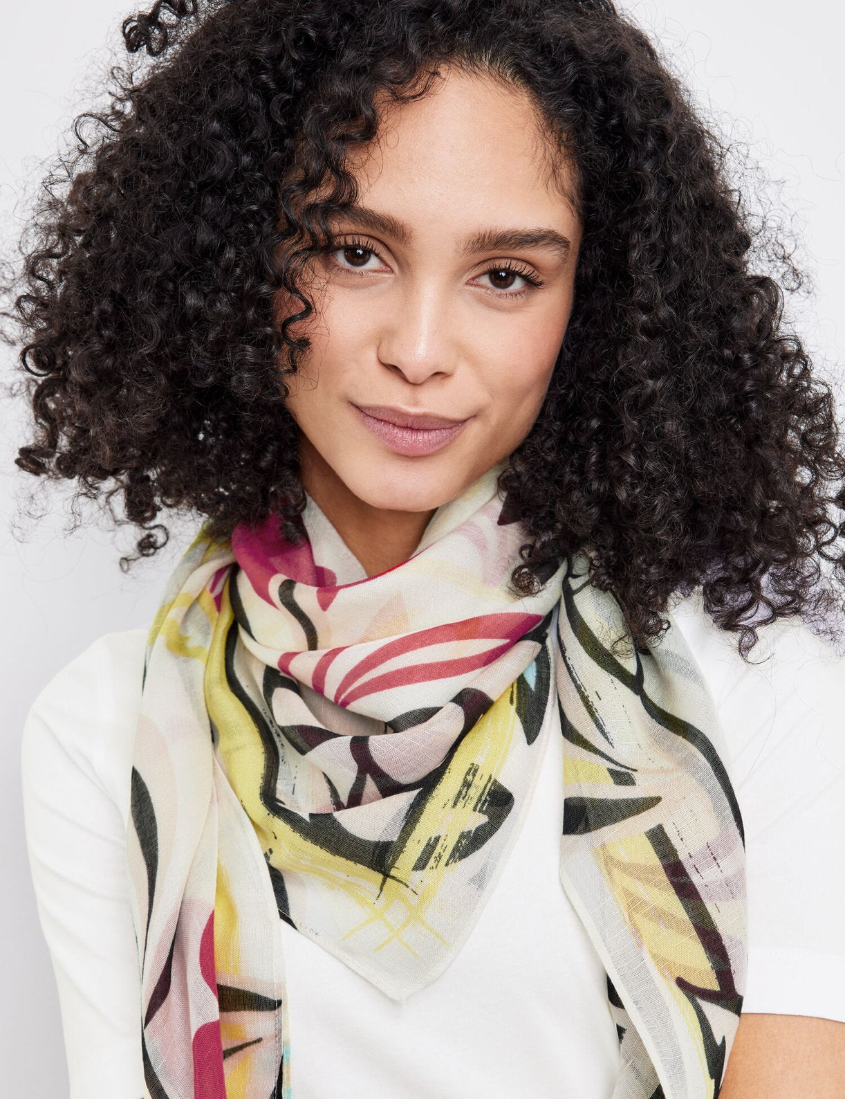 Scarf_301025-72048_9048_01