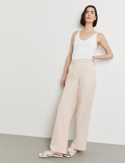 Comfortable Wide-Leg Trousers_320013-31331_90138_01