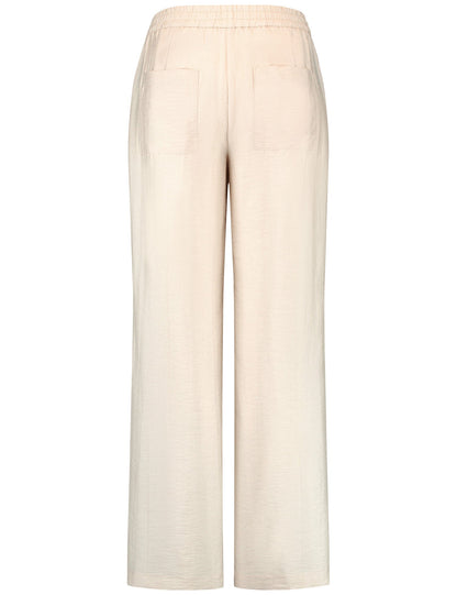 Flowing Trousers With A Stretch Waistband_320047-31354_90138_08