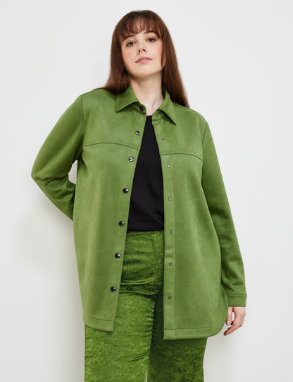 Casual Overshirt In A Velour Look_330210-21324_5570_01