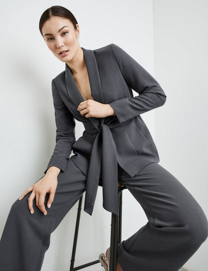 Fine Blazer With A Belt_430416-11351_2210_05