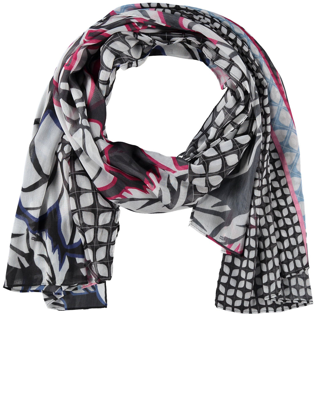 Gerry Weber_Soft Scarf with a Pattern_501021-72021_9101_01