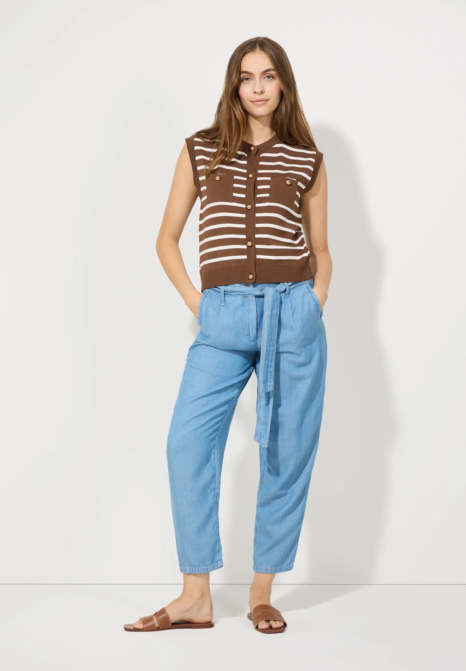 More &amp; More_Knit Stripes Sweet Toffee Offwhite_Knit Vest with Stripes_51071201_2262_04