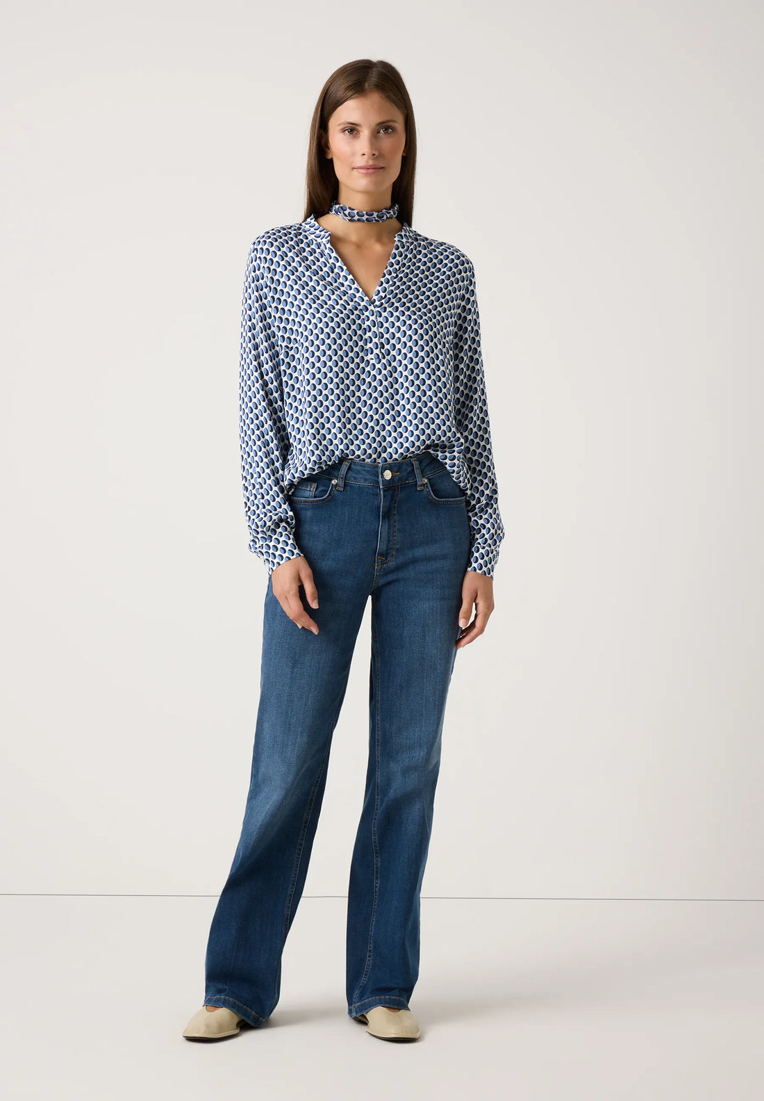 More &amp; More_Threetone Print Blue_Printed Blouse_51912475_3334_02