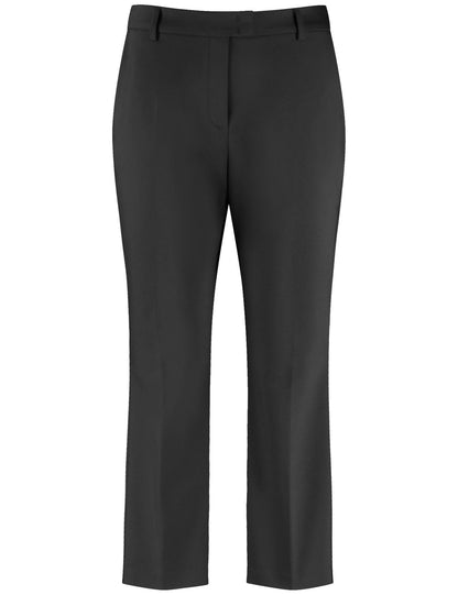 Gerry Weber_Simple 7/8-Length Trousers with Stretch For Comfort_520037-31335_11000_05
