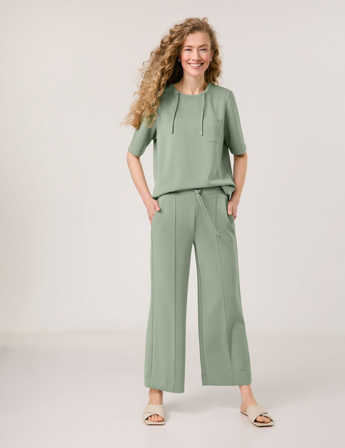 Gerry Weber_Sand-Washed Pull-On Trousers_520105-35006_50956_01