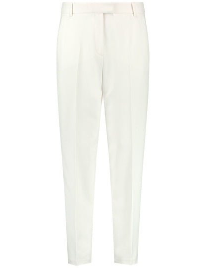 Elegant 7/8-Length Trousers In A Slim Fit_520333-11081_9600_01
