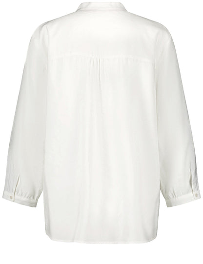 Gerry Weber_Stylish Blouse with 3/4-Length Sleeves_560055-31406_99700_03