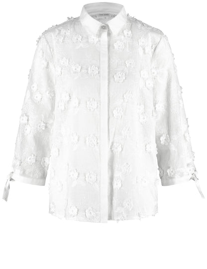 Gerry Weber_Blouse with 3/4-Length Sleeves and 3D Floral AppliquŽing_560106-31451_99600_05