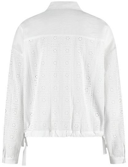 Gerry Weber_Sophisticated Blouse with Floral Perforated Lace_560113-31494_99600_02