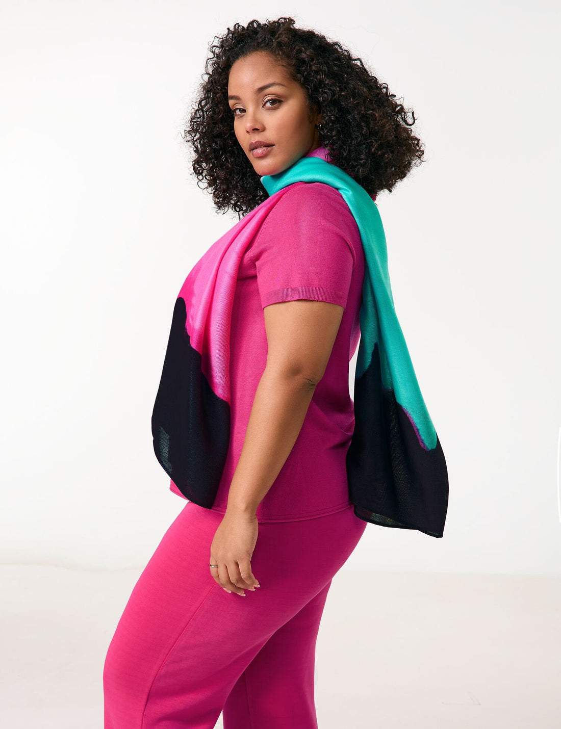 Samoon_Soft Scarf with a Watercolour Print_600602-23101_3352_01