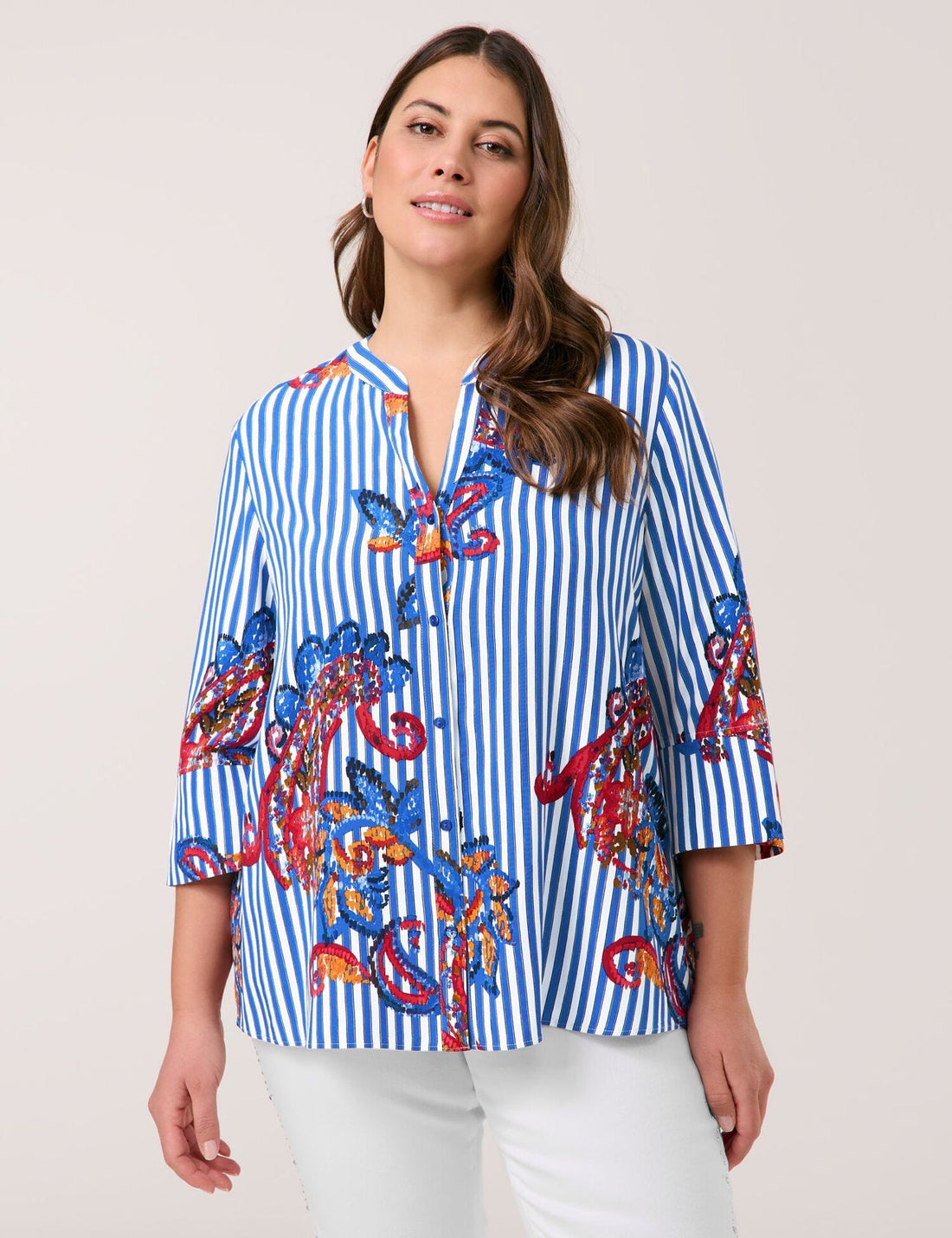 Samoon_3/4-Sleeve Blouse with a Striped Paisley Pattern_660620-21124_6592_01