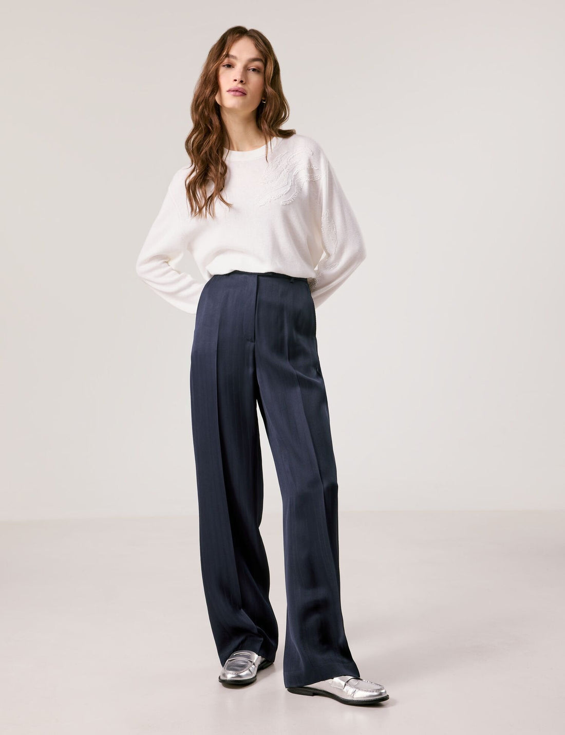 Taifun_Elegant Trousers with a Wide Leg_720306-11109_8920_01