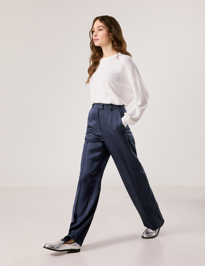 Taifun_Elegant Trousers with a Wide Leg_720306-11109_8920_05