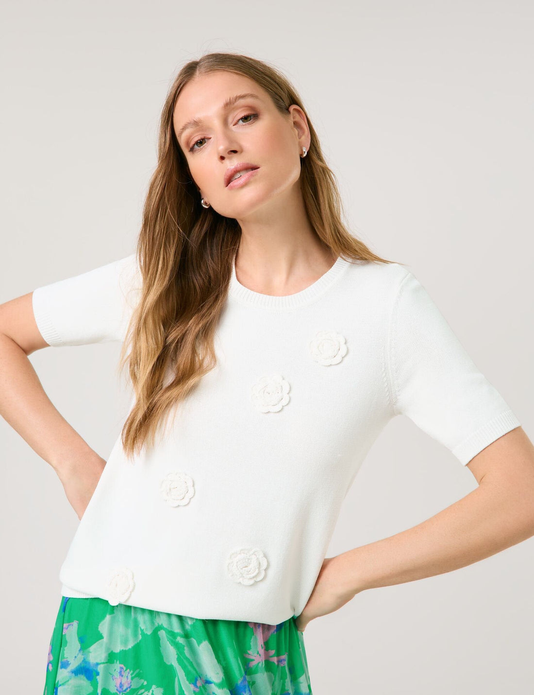 Taifun_Short Sleeve Jumper with Crochet Flowers_772328-15124_9702_01
