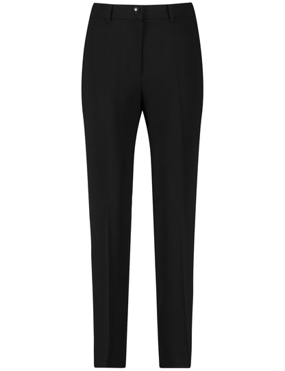 Gerry Weber_Classic Cloth Trousers with Pressed Pleats_925010-71944_11000_01