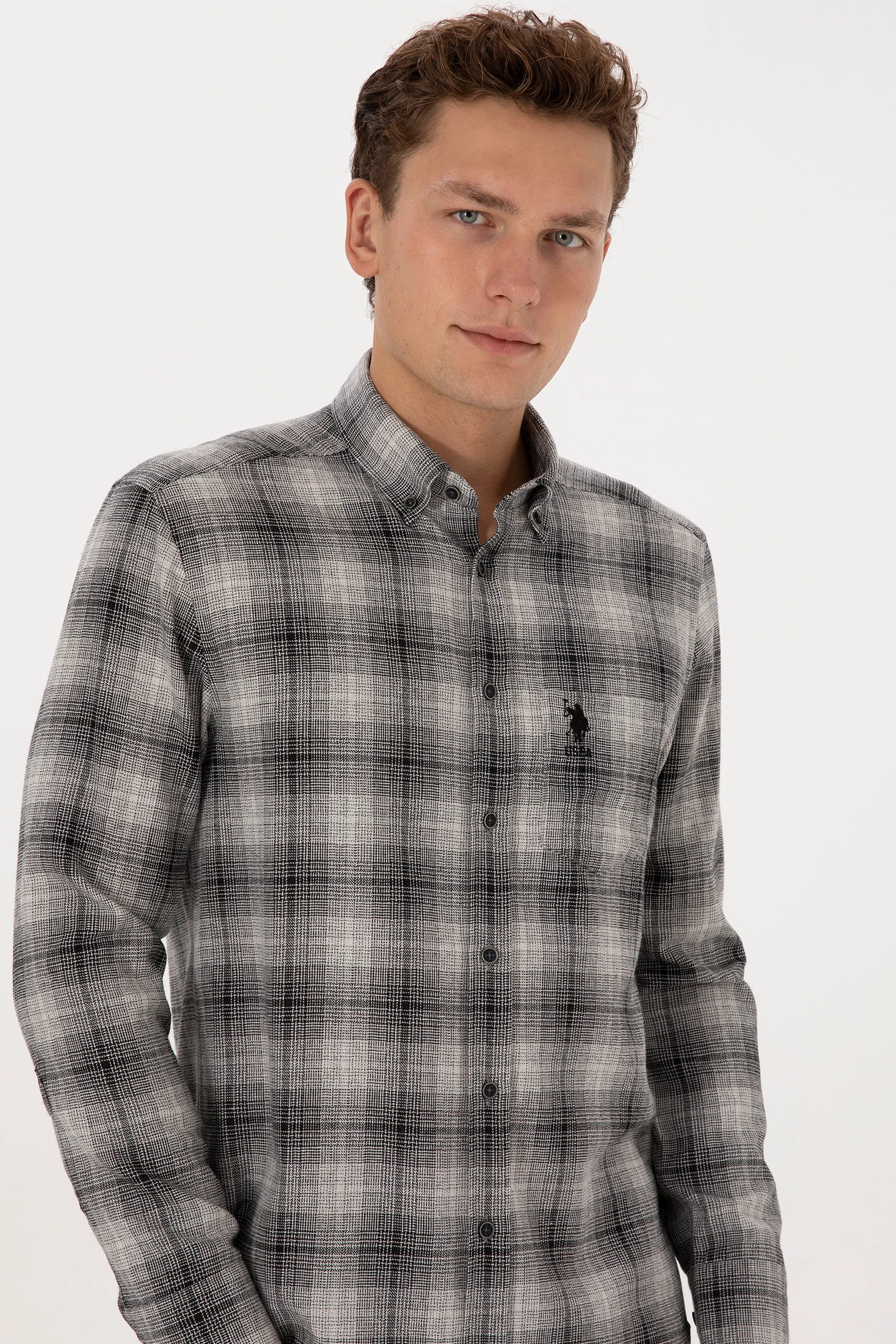 U.S. Polo Assn._Black_Woven Shirt_G081GL0040 2236483_VR046_02