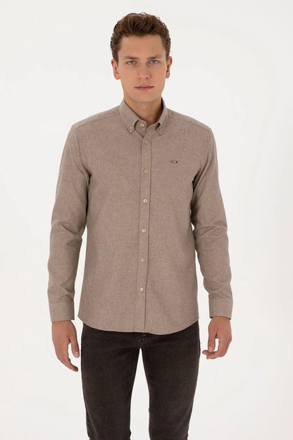 U.S. Polo Assn._Camel_Woven Shirt_G081GL0040 2332993_VR015_01