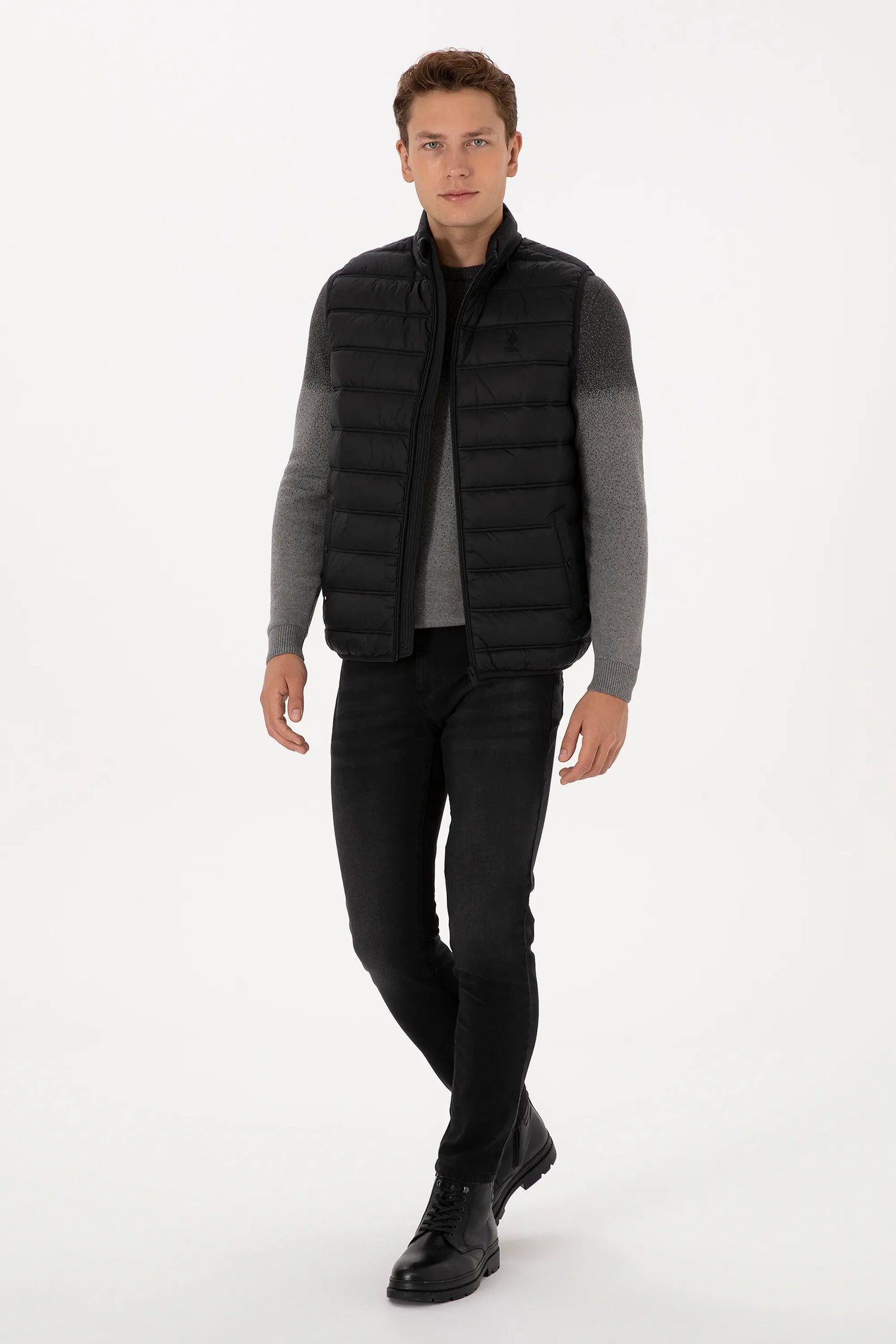 U.S. Polo Assn._Black_Woven Vest_G081GL0100 2246396_VR046_04