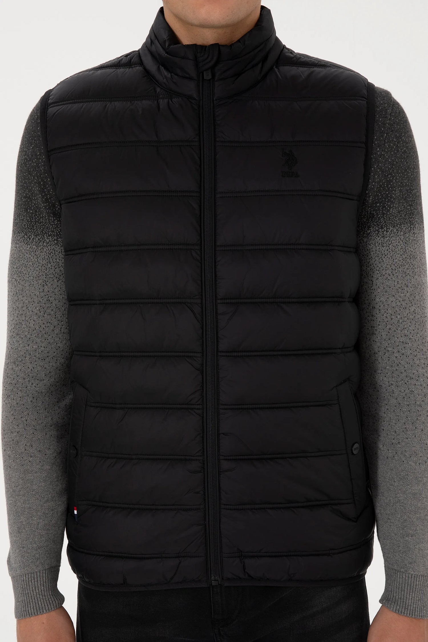 U.S. Polo Assn._Black_Woven Vest_G081GL0100 2246396_VR046_06