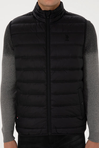 U.S. Polo Assn._Black_Woven Vest_G081GL0100 2246396_VR046_06